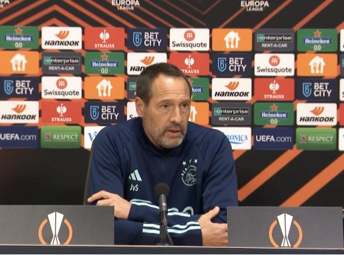 Φαν Σιπ: «Δεν θα παίξει ο Μπερχβάιν κόντρα στην ΑΕΚ»