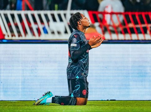 Τι ντεμπούτο για τον 20χρονο Χάμιλτον: Σκόραρε για τη Μάντσεστερ Σίτι με απίθανο γκολ κόντρα στον Ερυθρό Αστέρα (pic & vid)