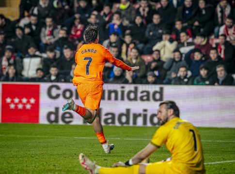 Βαγιεκάνο – Βαλένθια 0-1: Επιστροφή στις νίκες με «λυτρωτή» Κανός