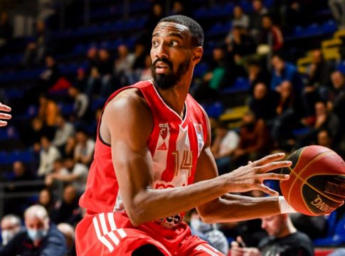 Ανακοίνωσε Χόλινς η Ζαλγκίρις Κάουνας (pic)