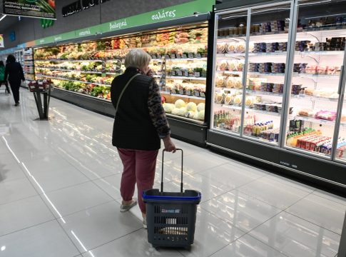 Πιο ακριβό θα είναι το 2024 στα προϊόντα σούπερ μάρκετ – «Πληγή» για τους καταναλωτές τα τρόφιμα