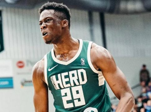 Ο Γιάννης Αντετοκούνμπο είδε από κοντά τον αδερφό του, Άλεξ στην G-League (pics)