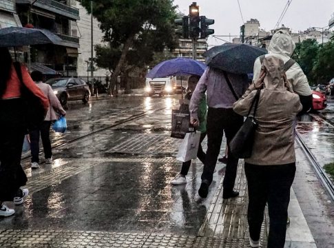 Καιρός: Κρούει τον κώδωνα του κινδύνου ο μετεωρολόγος Γ. Καλλιάνος για τα έκτακτα δελτία καιρού