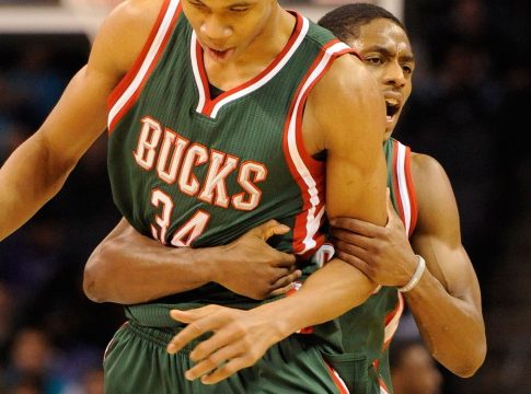 Πάει για «βόμβα» με πρώην συμπαίκτη του Αντετοκούνμπο η ΑΕΚ (vid)