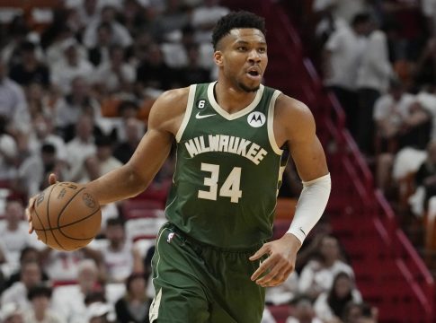 NBA: «Διπλός» Αντετοκούνμπο στο Τop-5 του NBA In Season Tournament