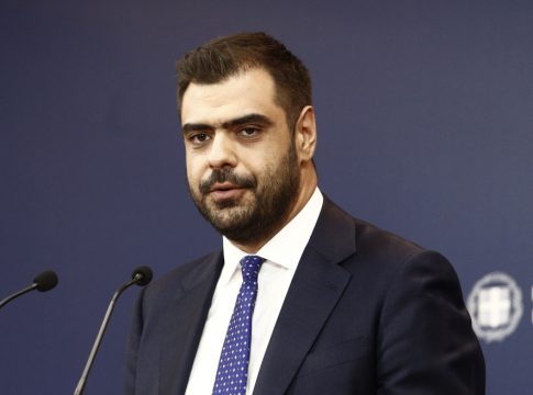 Παύλος Μαρινάκης για το Ολυμπιακός – ΑΕΚ: «Δεν μπορεί η κυβέρνηση να παρέμβει για μία διαιτητική απόφαση»