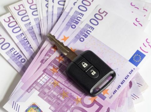 Ανατροπή με πιθανή παράταση για τα τέλη κυκλοφορίας (vid)