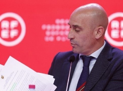 Πιο αυστηρές κυρώσεις στον Ρουμπιάλες εξέτασε η FIFA