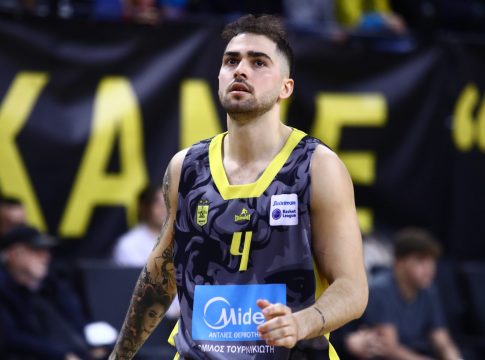 ΑΕΚ – Άρης 91-93: Ο μυθικός Τολιόπουλος έκλεισε το σπίτι της Ένωσης