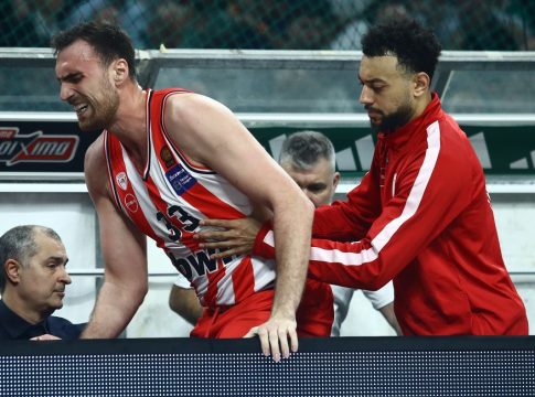 Aγωνία στον Ολυμπιακό για την κατάσταση τού Μιλουτίνοφ – Φόβοι για βαρύ διάστρεμμα