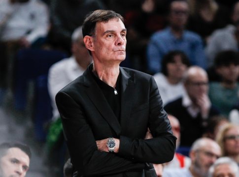 Μπαρτζώκας: «Τραυματίζονται ο ένας μετά από τον άλλο οι παίκτες μας και δεν ξέρουμε ποιο είναι το ταβάνι μας»