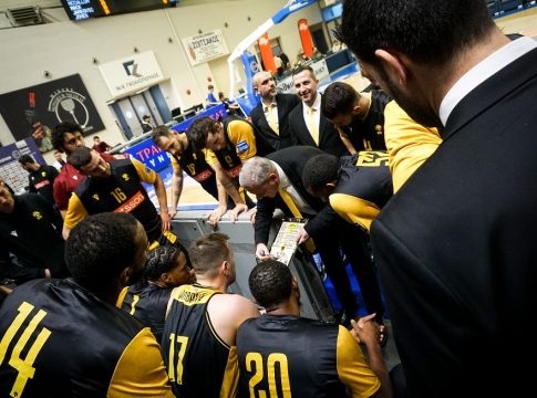 Απίθανα «καρφιά» προς την ΑΕΚ: «Σταμάτησε να πληρώνει μισθούς – Οι οπαδοί της αντιπροσωπεύουν έναν προβληματικό πυρήνα»