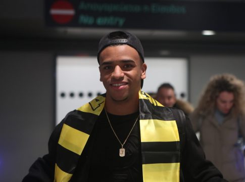 Στη Θεσσαλονίκη για τον Άρη ο Μπένετ