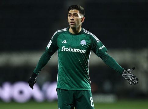 Κουτσιαύτης: «Ο Μπακασέτας έκανε θέατρο για να κερδίσει πέναλτι» (vid)