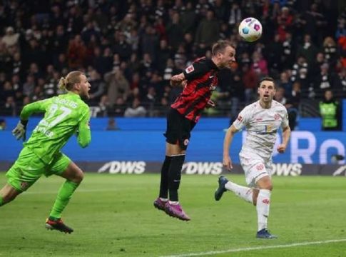 Άιντραχτ Φρανκφούρτης – Μάιντζ 1-0: Ανεβαίνουν σταθερά οι «αετοί»