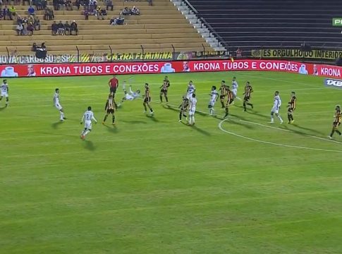 Σε αδιανόητο γκολ από τη Β’ Βραζιλίας το βραβείο Puskas (vid)