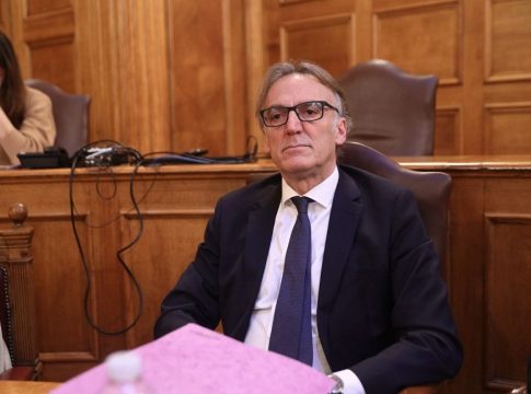 Εξεταστική για τα Τέμπη: Στην εισαγγελία για ψευδορκία η κατάθεση του CEO της Hellenic Train