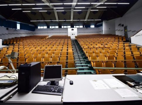 Τα 6 οφέλη από τα μη κρατικά πανεπιστήμια