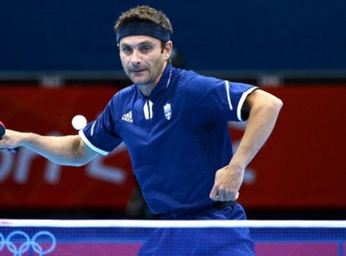 Η Ελληνική Ολυμπιακή Επιτροπή βραβεύει τον Καλλίνικο Κρεάνγκα