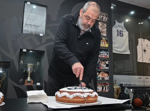 ΠΑΟΚ: Προπόνηση και… βασιλόπιτα πριν το Μαρούσι