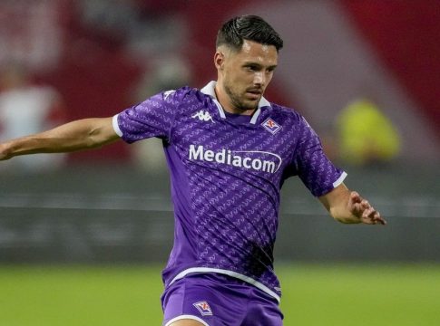 Τι απαντάει ο Ολυμπιακός για Μπάρε και Μπρέκαλο