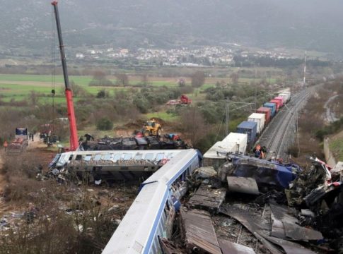 Αποδομεί το «ανθρώπινο λάθος» του Καραμανλή ο ο ανακριτής Λάρισας – Τι λέει για τη σύμβαση 717