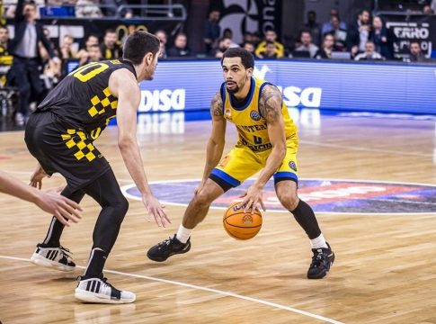 Τενερίφη – Περιστέρι 89-68: Βαριά ήττα για την ομάδα του Σπανούλη