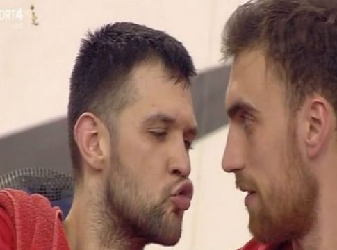 Με Παπανικολάου και Μιλουτίνοφ ο Ολυμπιακός εύχεται για του Αγίου Βαλεντίνου (vid)