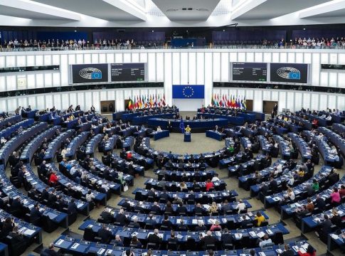 Στο μικροσκόπιο του Ευρωκοινοβουλίου ξανά η Ελλάδα για υποκλοπές και κράτος δικαίου