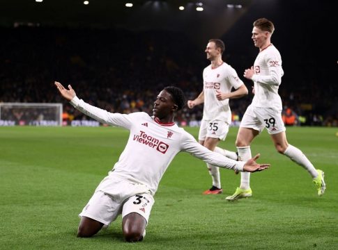 Γουλβς – Μάντσεστερ Γιουνάιτεντ 3-4: Πέρασε από το «Μολινό» με λυτρωτή τον Μαϊνό