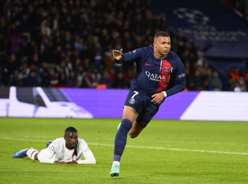 Οι πιο ακριβοπληρωμένοι ποδοσφαιριστές στα top-5 πρωταθλήματα (vids)