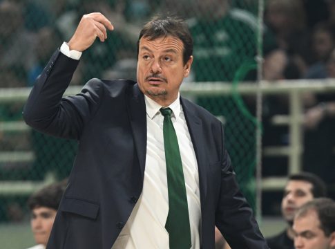 Αταμάν: «Συγχαρητήρια στον Καλαϊτζάκη που σταμάτησε τον Καλάθη – Σπουδαία νίκη»