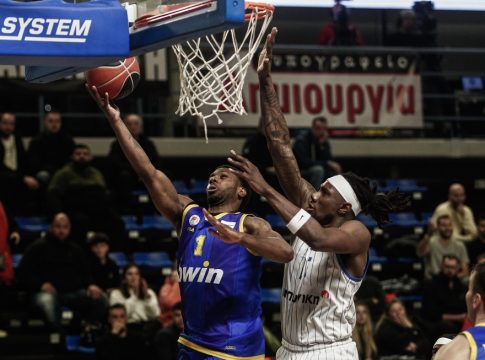 Καρδίτσα – Περιστέρι 84-95: Τρίτο «διπλό» για την ομάδα του Σπανούλη