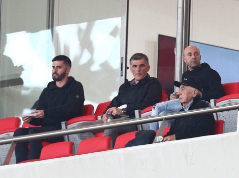 Στο Καραϊσκάκη ο Mεντιλίμπαρ και οι βοηθοί του (vid+pics)