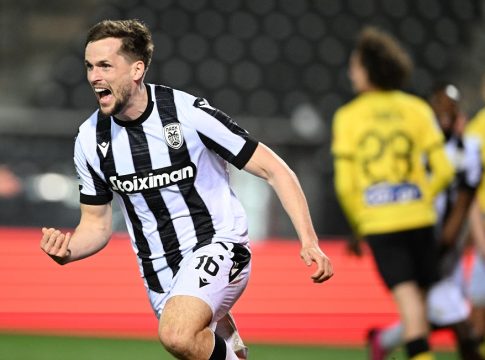 ΠΑΟΚ – ΑΕΚ 1-1: Το έσωσε στο 89′ και έμεινε πρώτος ο Δικέφαλος του Βορρά