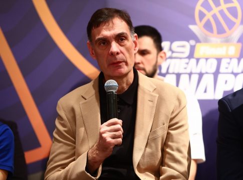 Μπαρτζώκας: «Το μυαλό μας μόνο στο Περιστέρι, όποιος παίζει στον Ολυμπιακό έχει υψηλό κίνητρο»