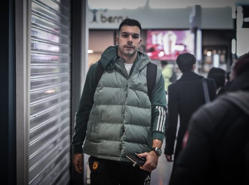 Πέταξαν μαζί για Ηράκλειο ΑΕΚ και Παναθηναϊκός