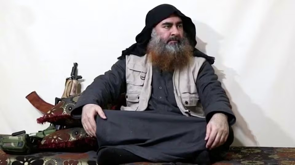 Η χήρα του «Χαλίφη του ISIS» μίλησε για την εμμονή με τις γυναίκες και την φυλάκιση που τον άλλαξε