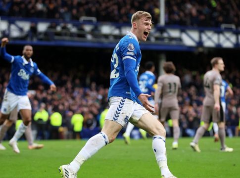 Τζάραντ Μπράνθγουεϊτ: To «αστεράκι» της Έβερτον… τρελαίνει την Premier League (pics+vids)