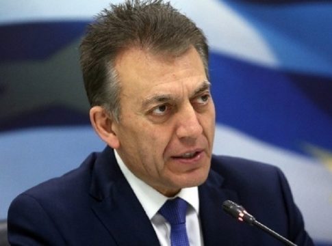 Live Streaming: Οι ανακοινώσεις της Κυβέρνησης για τα μέτρα στα γήπεδα