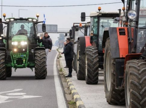 Όλα έτοιμα για την απόβαση των αγροτών στην Αθήνα – Στόχος να μείνουν στο Σύνταγμα για 24 ώρες
