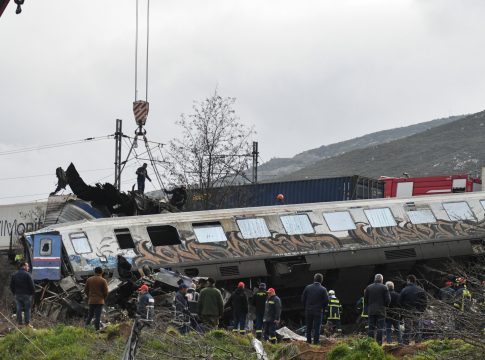 Διώξεις σε βάρος δύο στελεχών της Hellenic Train για την τραγωδία των Τεμπών