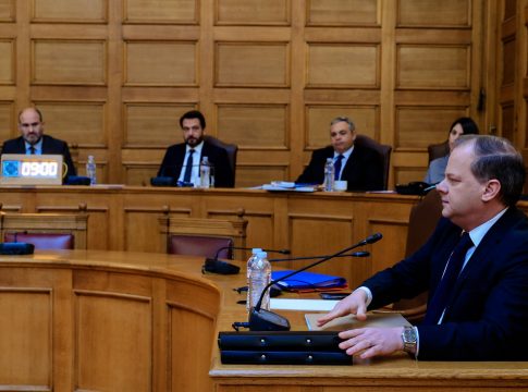 Στη διάθεση των βουλευτών η δικογραφία της εισαγγελίας Λάρισας – «Ήρθε μισή» λέει ο ΣΥΡΙΖΑ