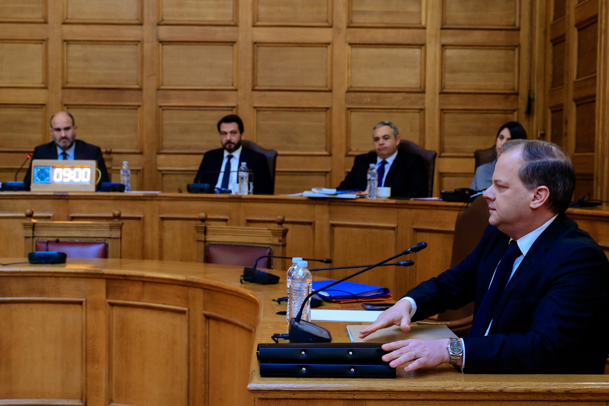 Στη διάθεση των βουλευτών η δικογραφία της εισαγγελίας Λάρισας – «Ήρθε μισή» λέει ο ΣΥΡΙΖΑ