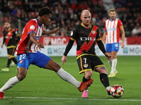 Ασιατικά σε Καταλονία & Ρώμη