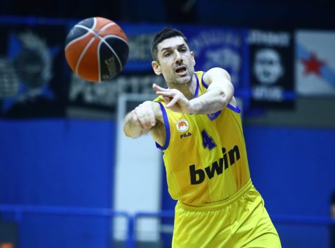 Ο Ξανθόπουλος και το «κλειστό κλαμπ» των «500άρηδων»