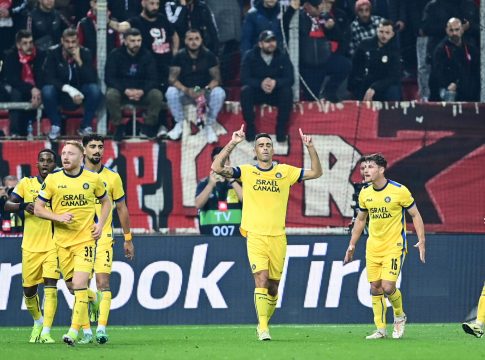 Το εφιαλτικό πρώτο ημίχρονο του Ολυμπιακού κόντρα στην Μακάμπι Τελ Αβίβ (vid)