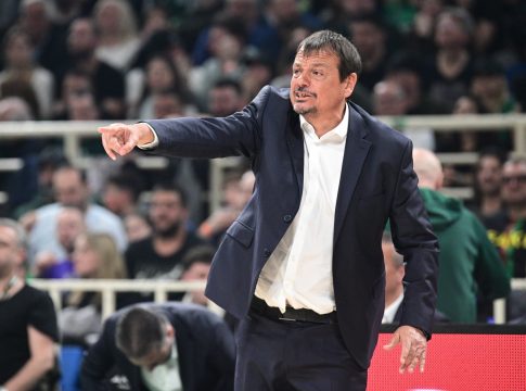 Αταμάν: «Στο δεύτερο μέρος ανέλαβε ο Σλούκας, σημαντικό το ντέρμπι με τον Ολυμπιακό»