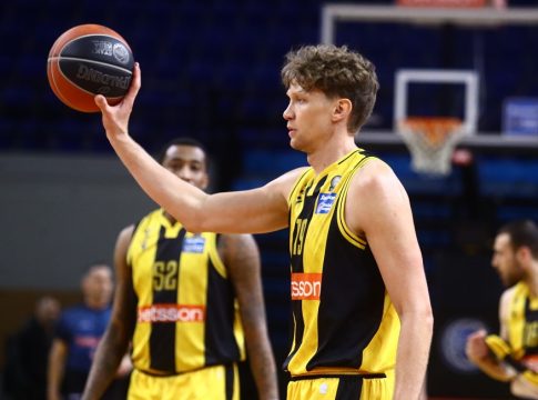 Οι αθλητικές μεταδόσεις της ημέρας (1/4): Πού θα δείτε ΑΕΚ – Μαρούσι και ευρωπαϊκή δράση