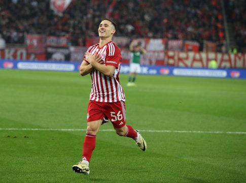 Ποντένσε: «Αγαπημένο μου παιχνίδι με τον Ολυμπιακό το 4-1 επί της ΑΕΚ» (vid)